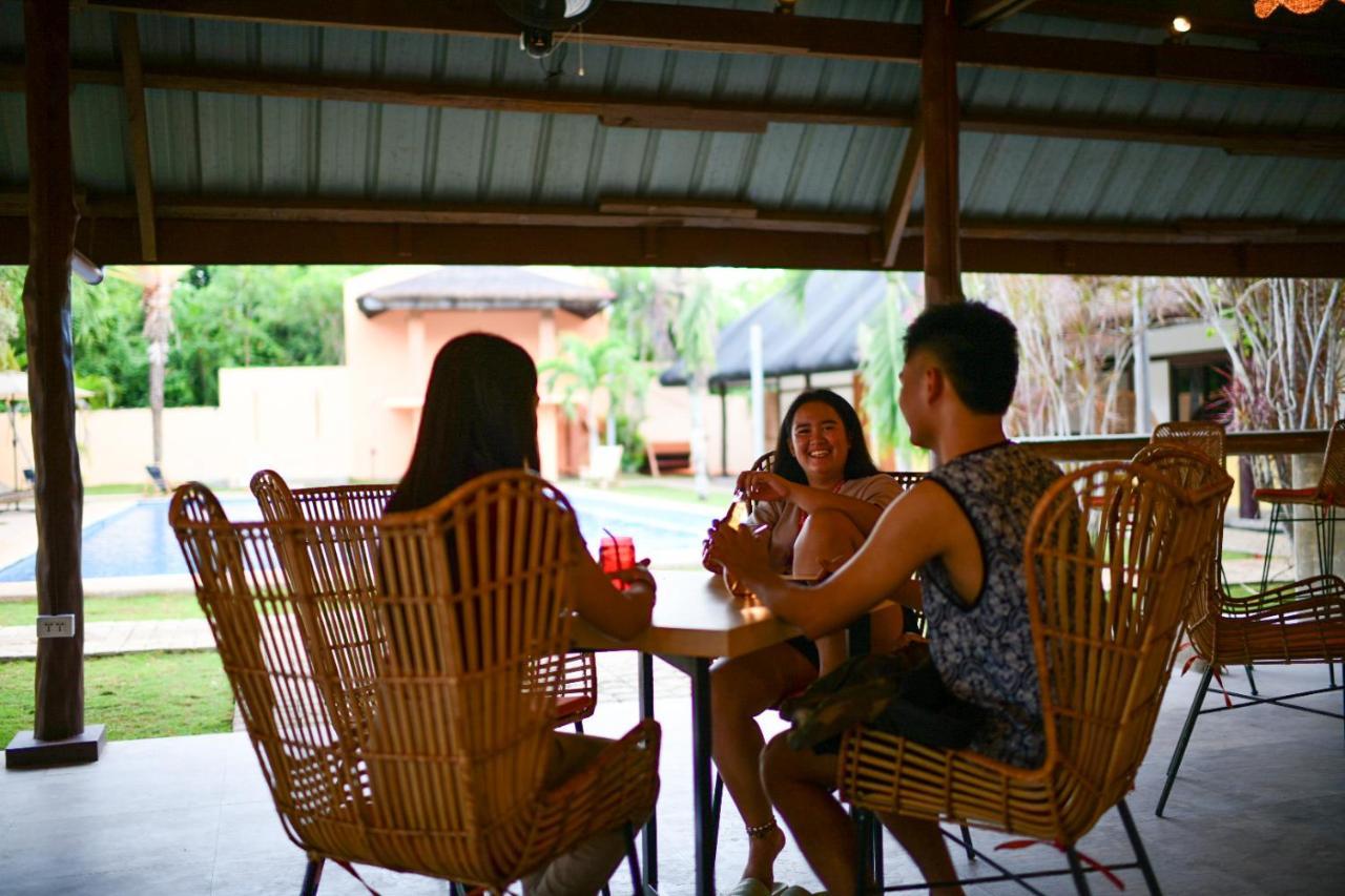 Abraham Bohol Hotel Panglao Bagian luar foto